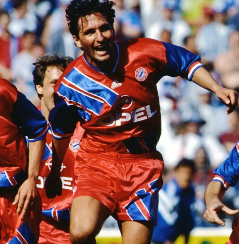 The Bayern Munchen Retro shirt  1993-1995 - Image 5