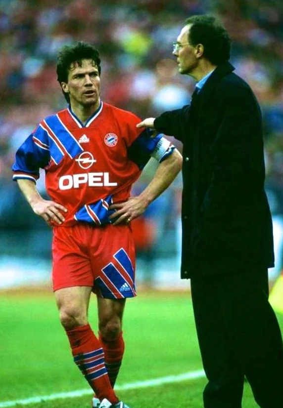 The Bayern Munchen Retro shirt  1993-1995 - Image 6