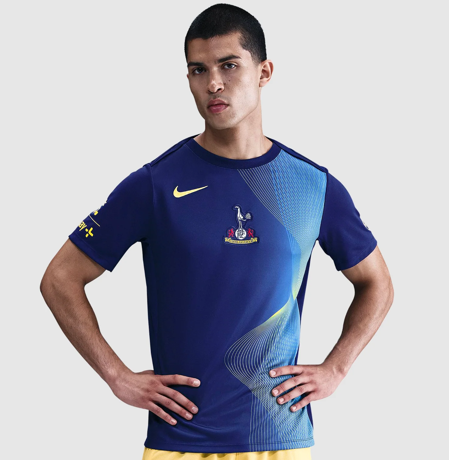 Tottenham 2025/2026 Training Jersey - Image 5