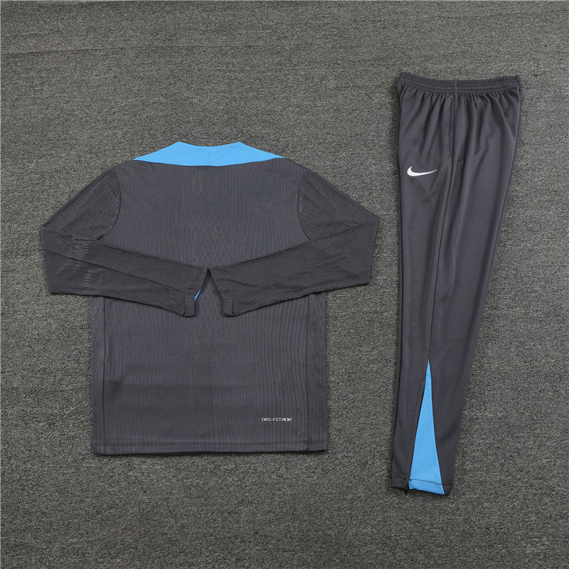 Tottenham Grey Tracksuit - Image 7