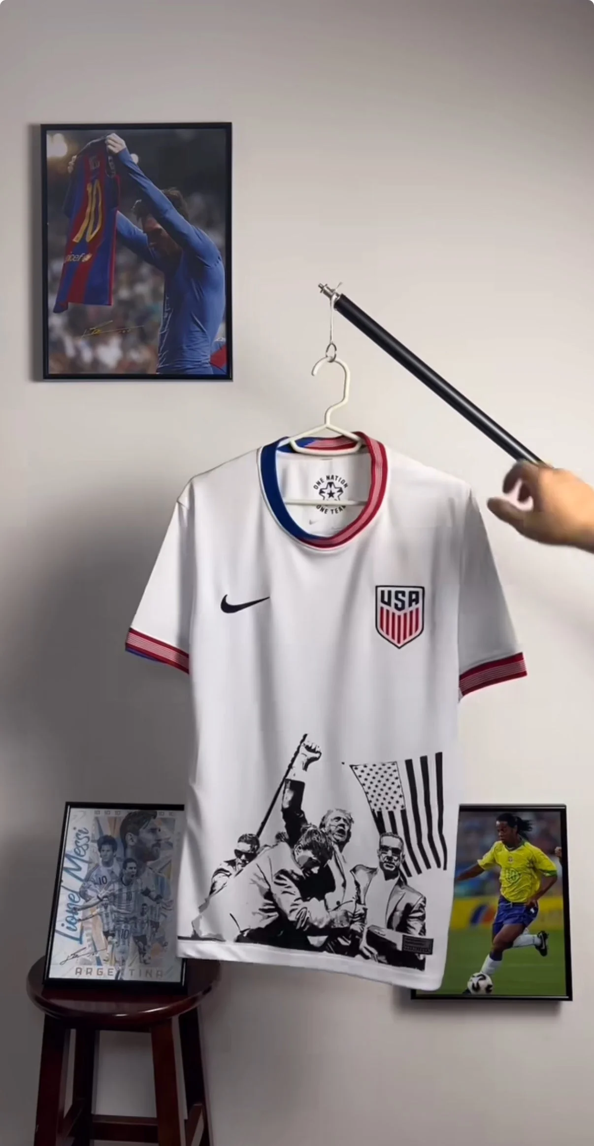 USA Donald Trump Special Edition football kit - Image 2